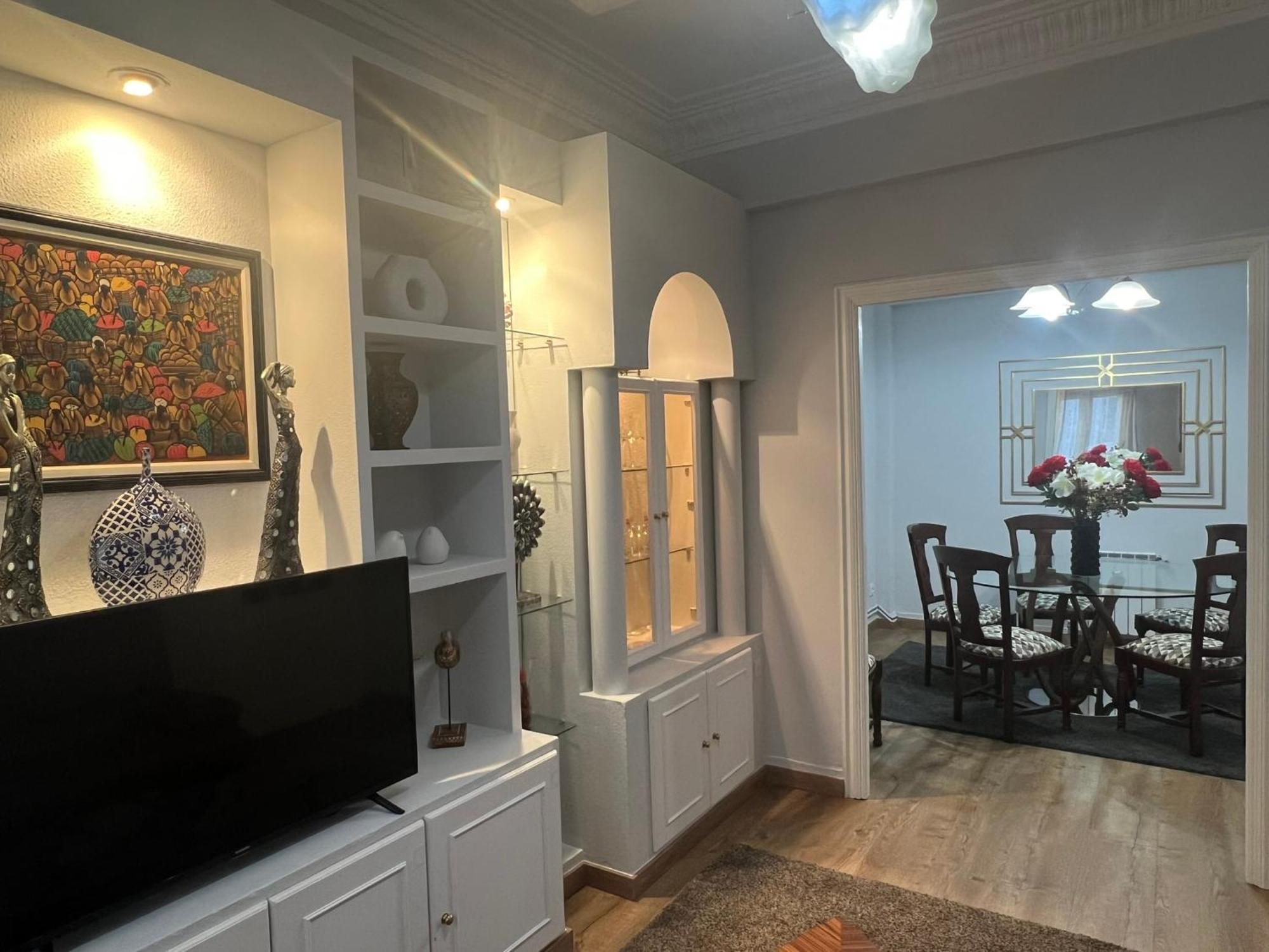 Amplio Y Centrico Piso Con Patio. Apartment โอโกรูญา ภายนอก รูปภาพ