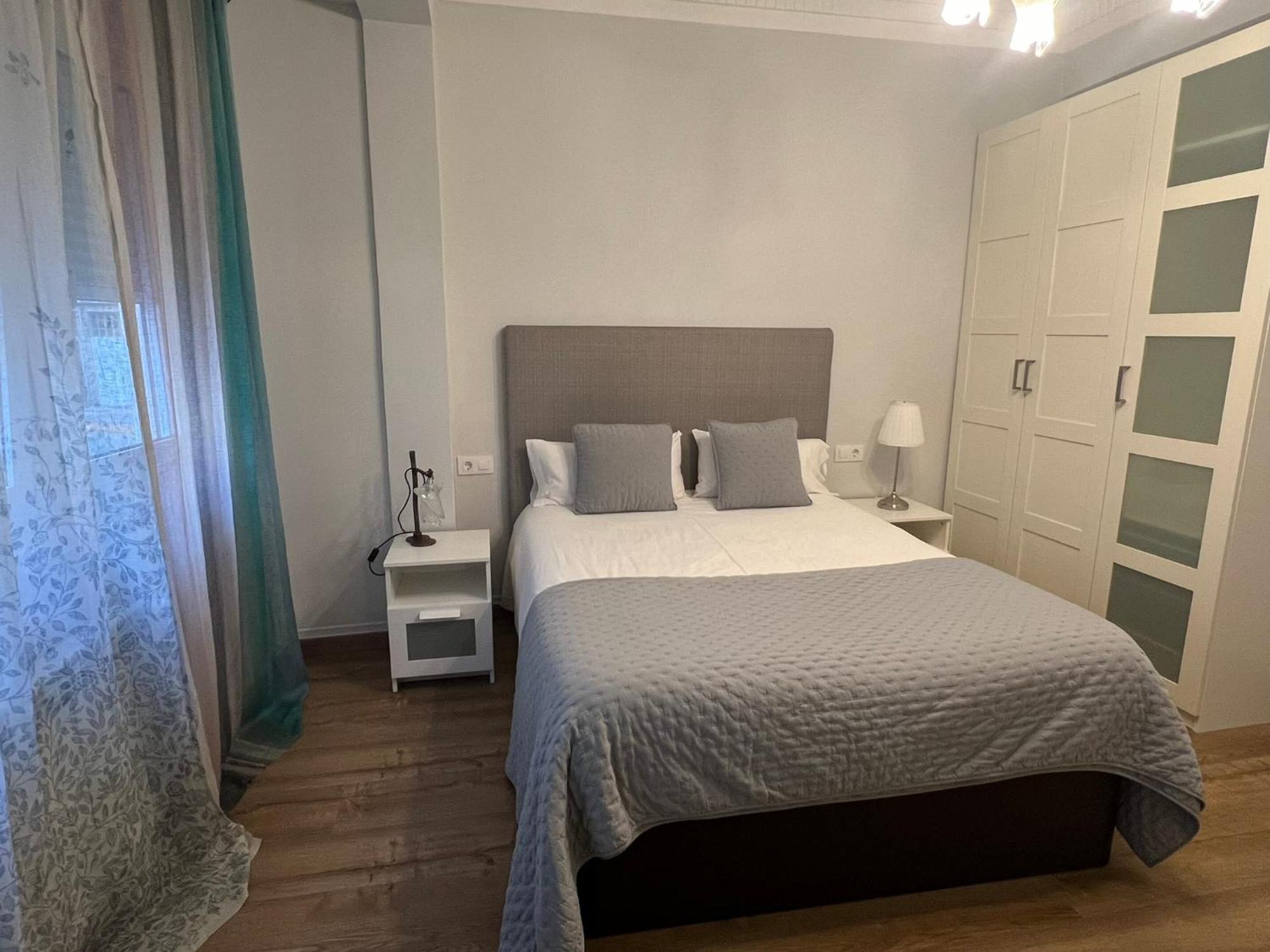 Amplio Y Centrico Piso Con Patio. Apartment โอโกรูญา ภายนอก รูปภาพ