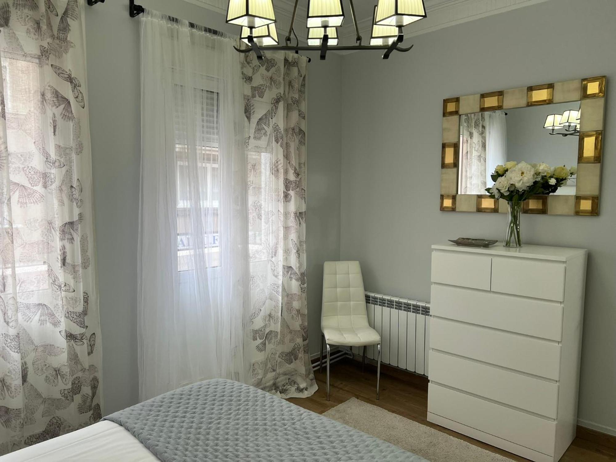 Amplio Y Centrico Piso Con Patio. Apartment โอโกรูญา ภายนอก รูปภาพ